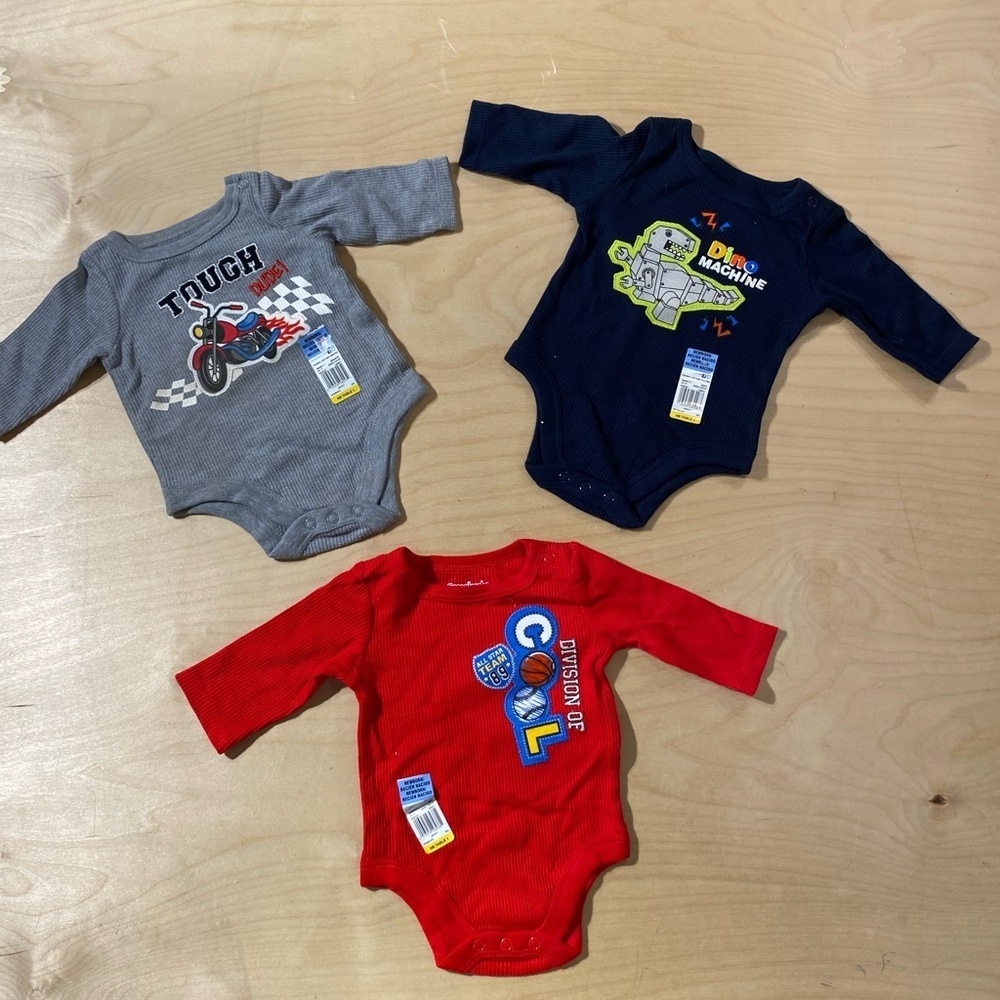 3 Garanimals Kids Bodysuits - Gray, Navy, and Red Newborn (OQ)